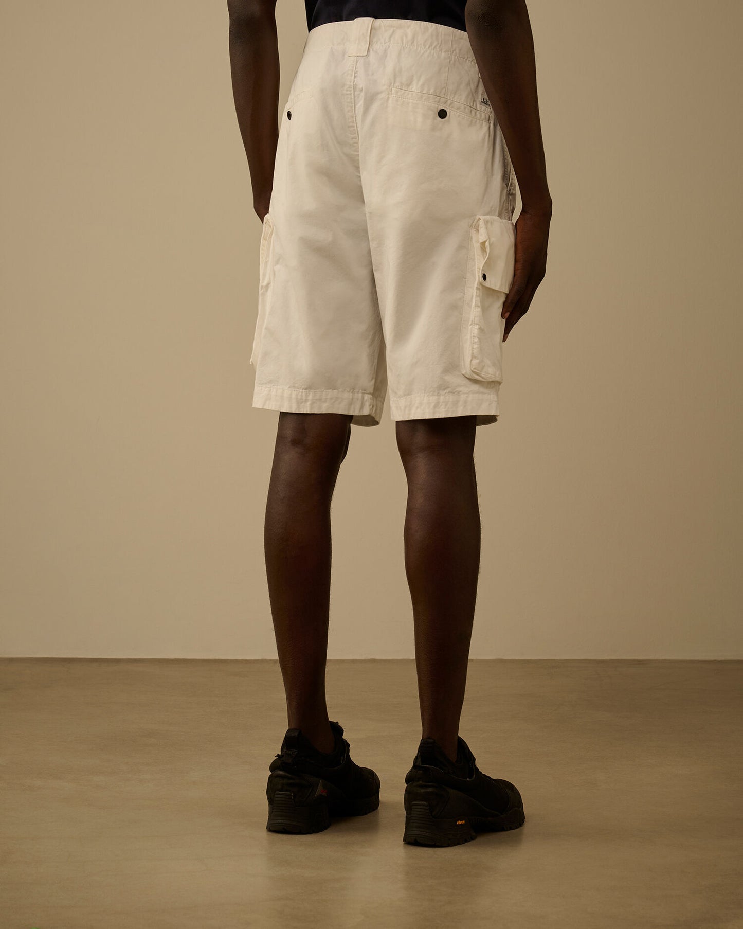 Cotton Gabardine Lens Cargo Shorts, GAUZE WHITE