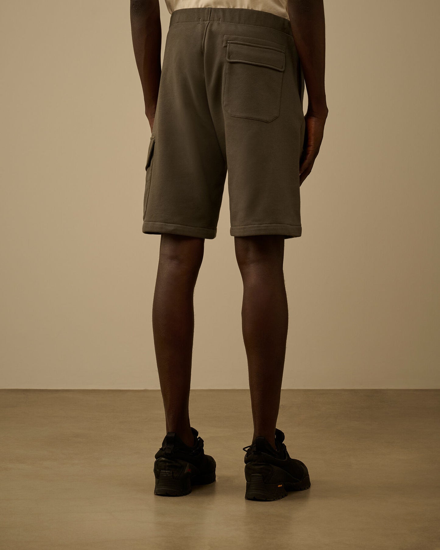 Diagonal Raised Fleece Cargo Sweatshorts, GUNMETAL - GREY