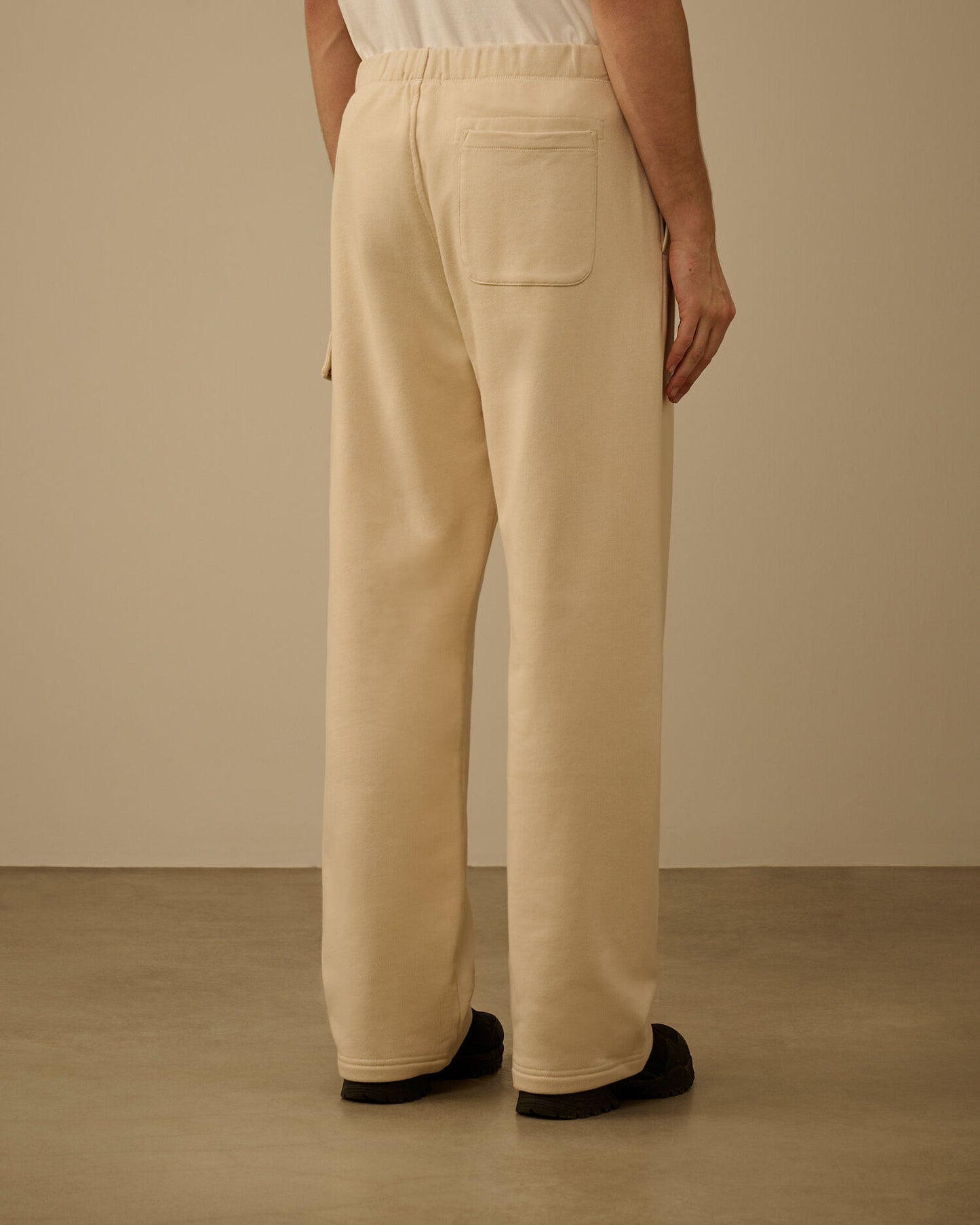Diagonal Raised Fleece Cargo Sweatpants, FROZEN DEW - WHITE