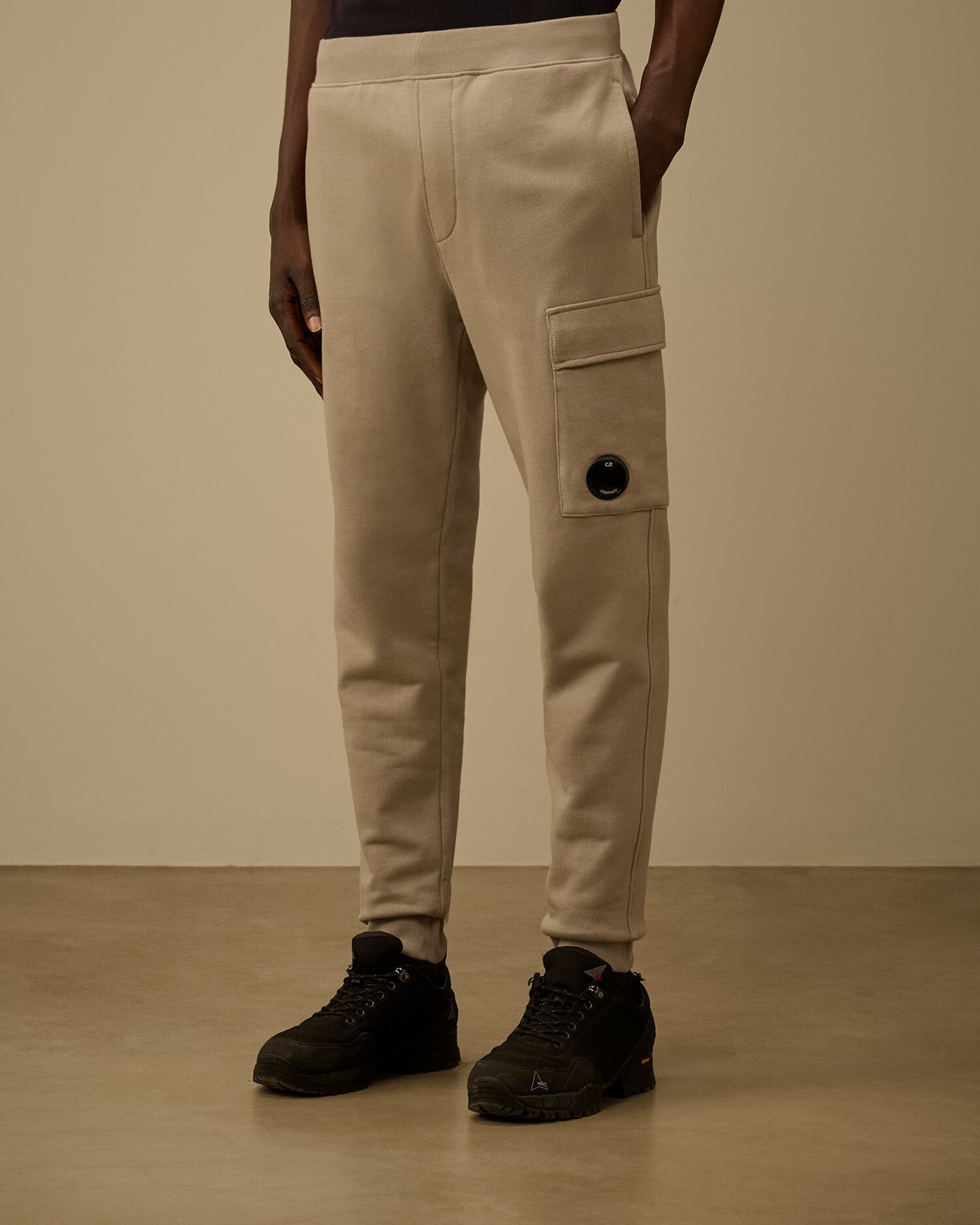 Diagonal Raised Fleece Cargo Lens Sweatpants, DOVE - GREY