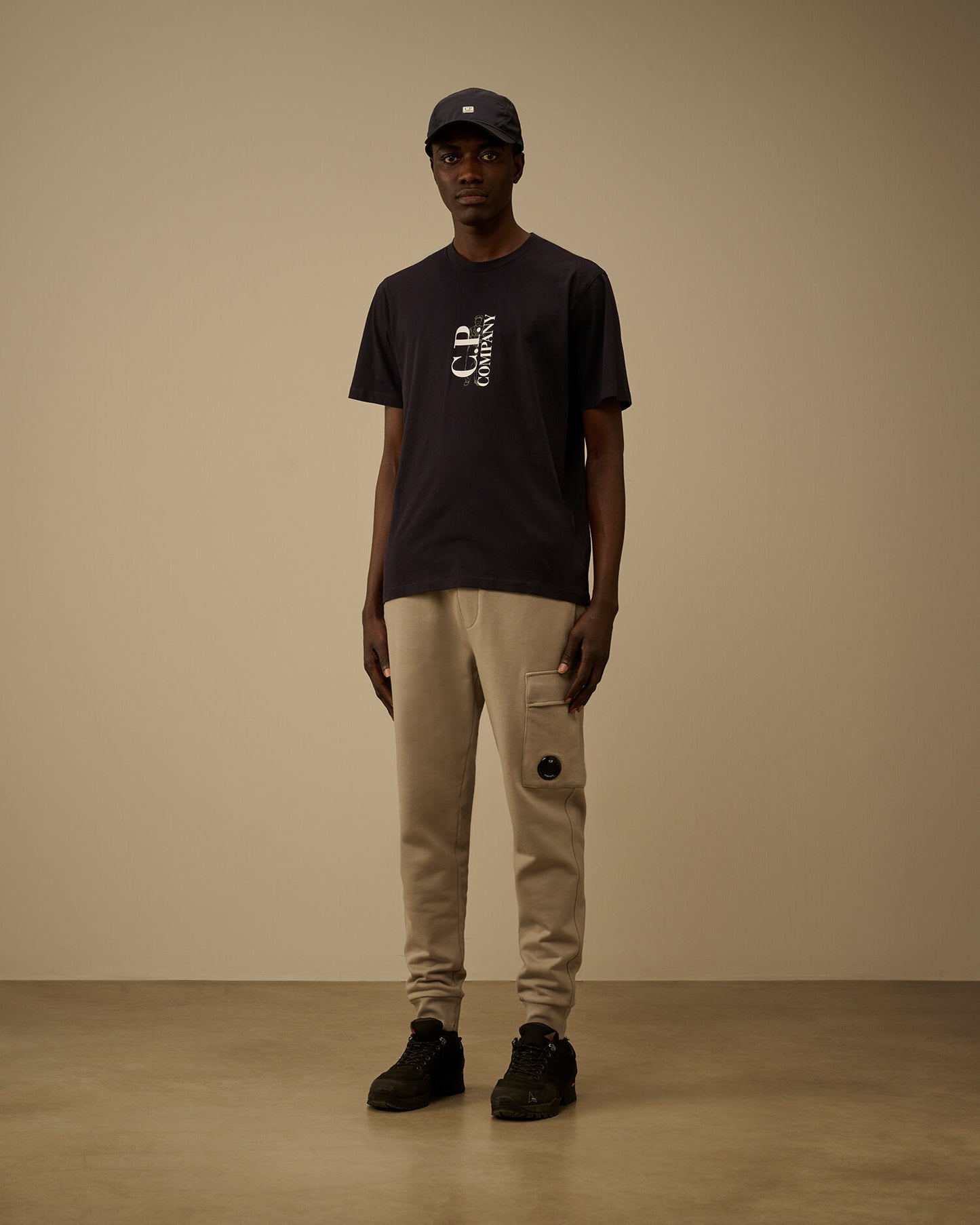 Diagonal Raised Fleece Cargo Lens Sweatpants, DOVE - GREY