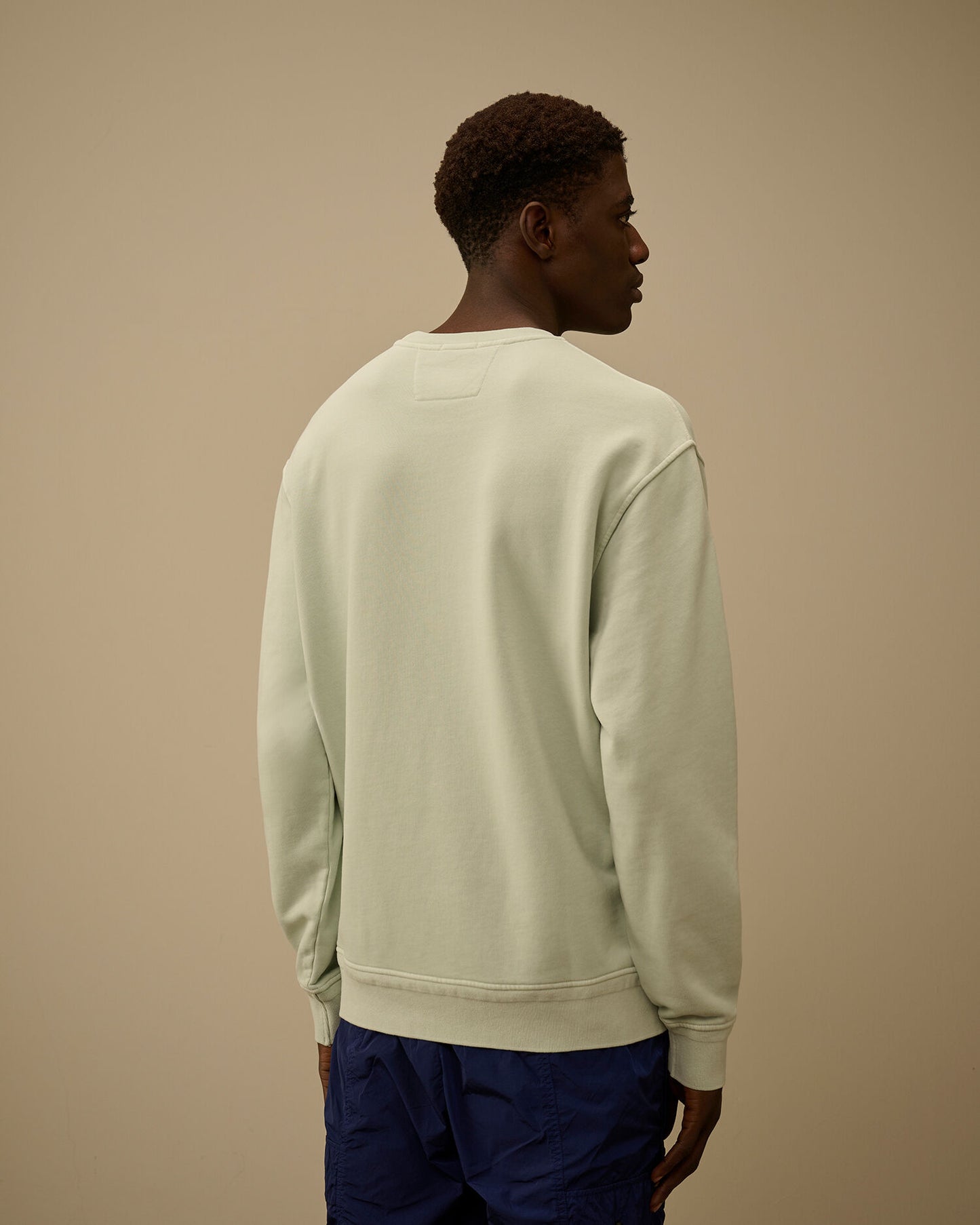 Cotton Diagonal Fleece Resist Dyed Crewneck Lens Sweatshirt, MISTY BLUE
