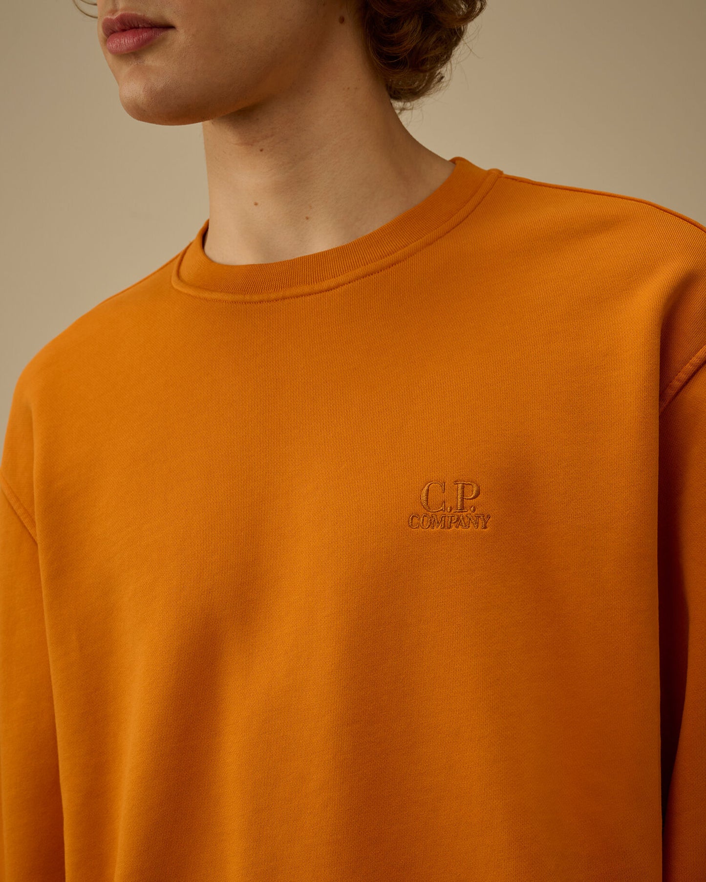 Cotton Diagonal Fleece Resist Dyed Crewneck Logo Sweatshirt, DESERT SUN - ORANGE