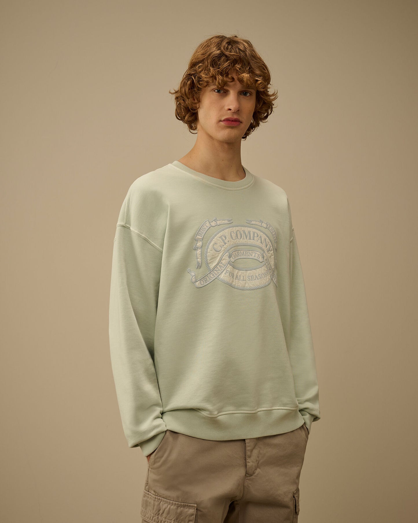 Diagonal Fleece Boxy Logo Crewneck Sweatshirt, MISTY BLUE