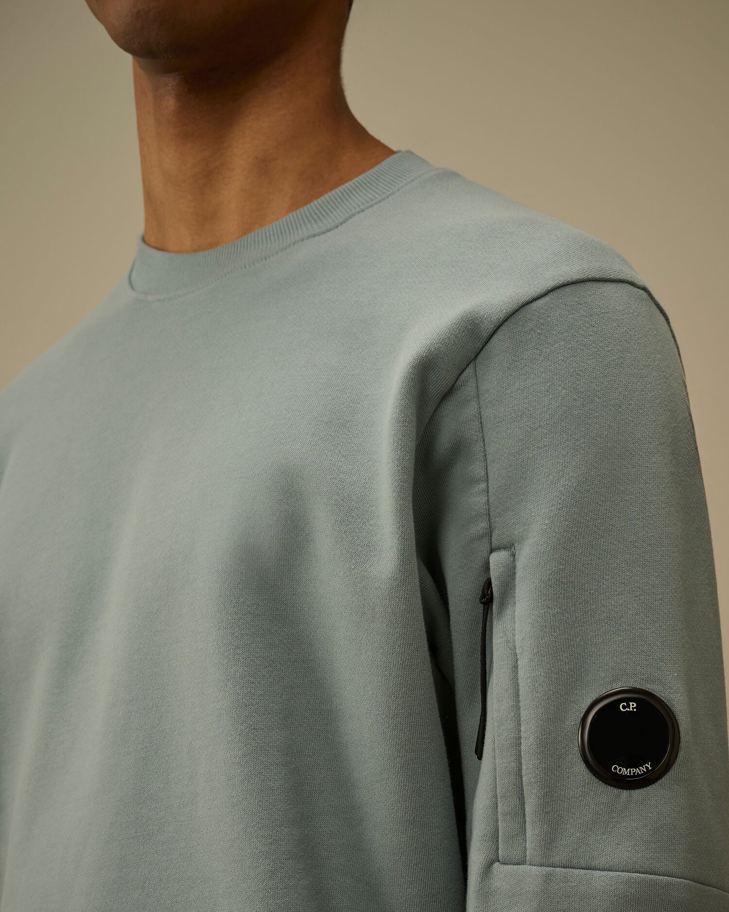 Diagonal Raised Fleece Crewneck Lens Sweatshirt, SILVER BLUE