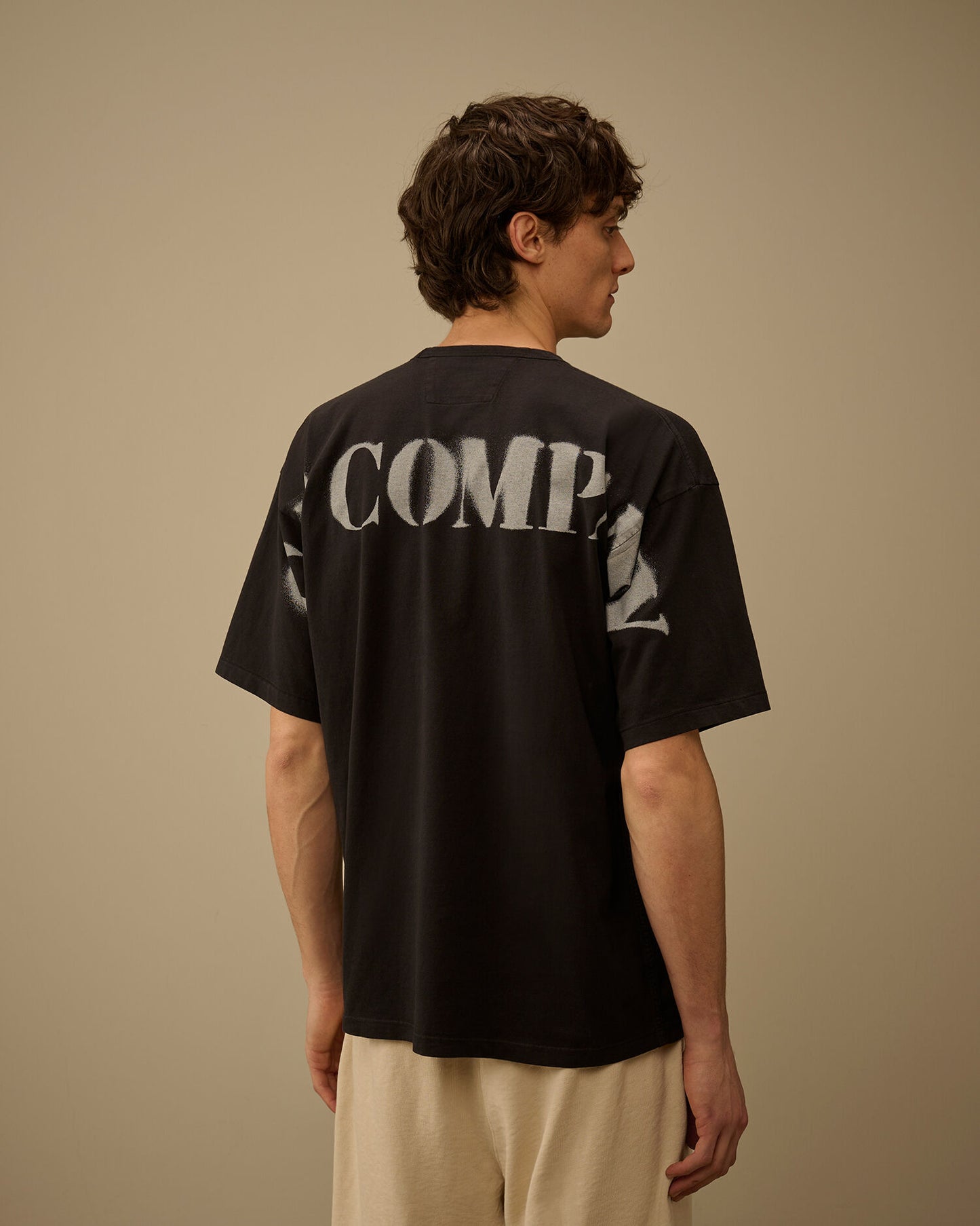 1020 Jersey Short Sleeve Stencil T-Shirt, BLACK