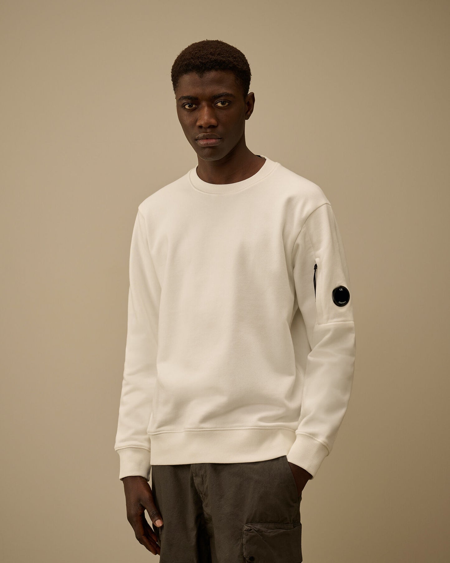 Diagonal Raised Fleece Crewneck Lens Sweatshirt, GAUZE WHITE