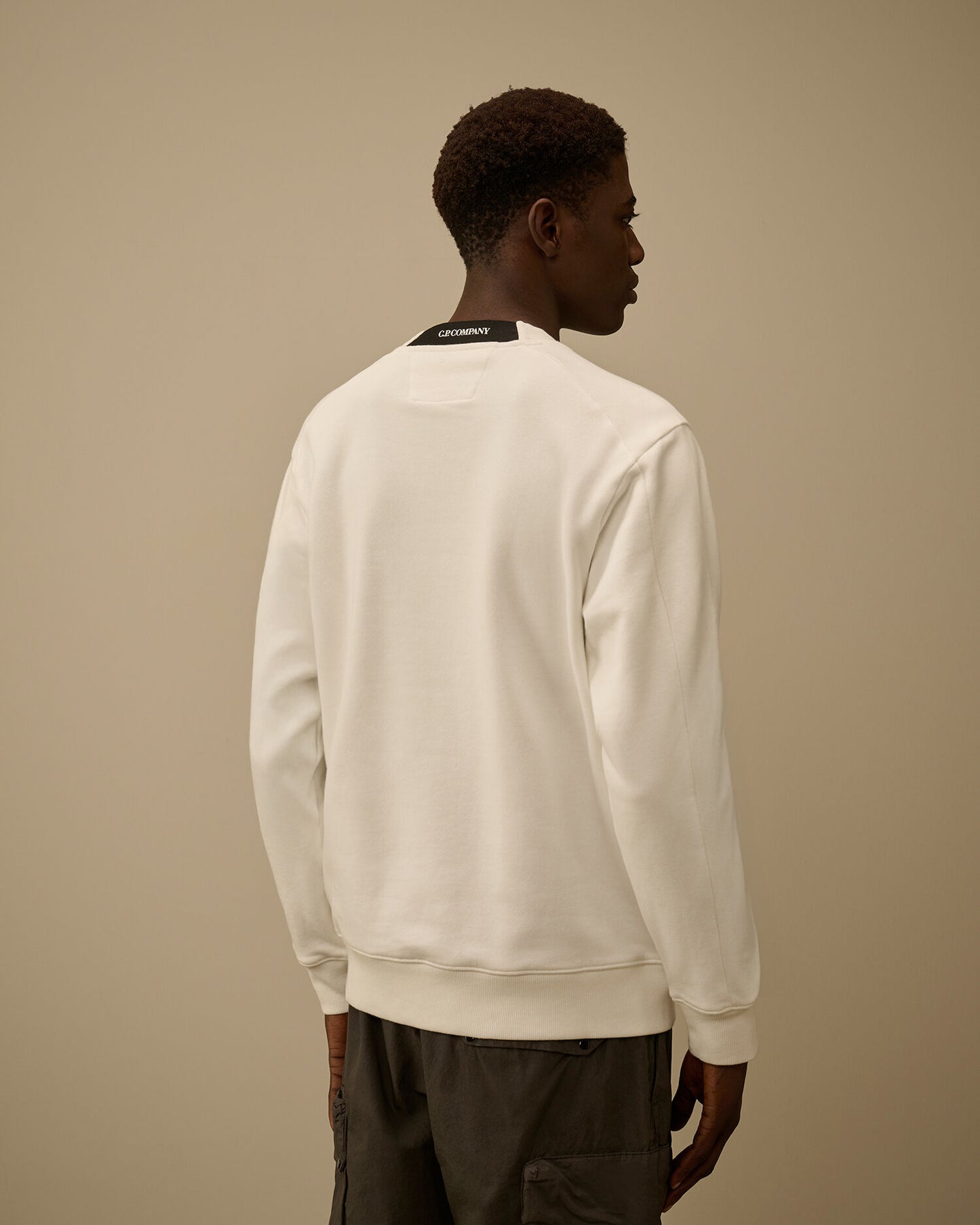 Diagonal Raised Fleece Crewneck Lens Sweatshirt, GAUZE WHITE