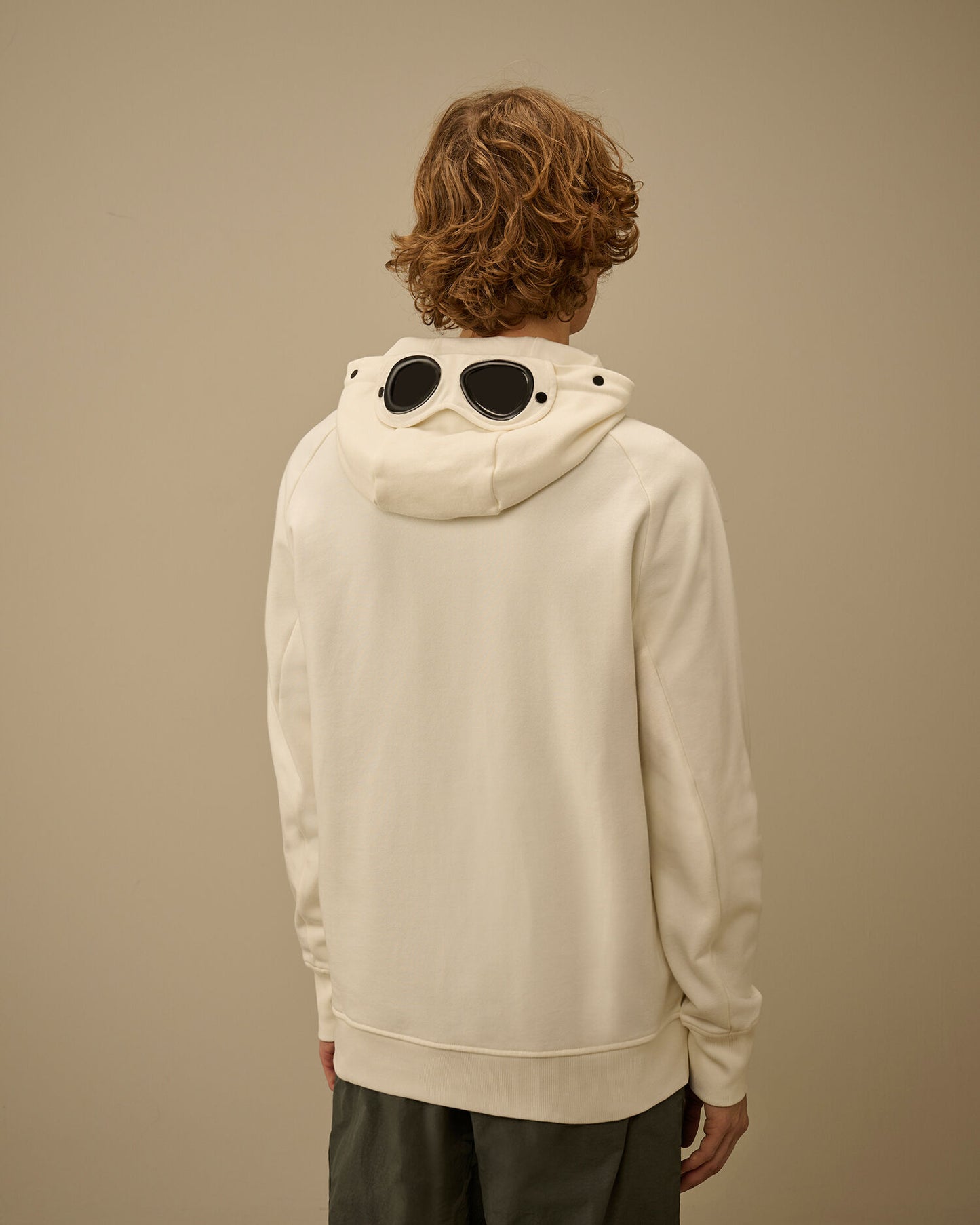 Diagonal Raised Fleece Goggle Sweatshirt, GAUZE WHITE