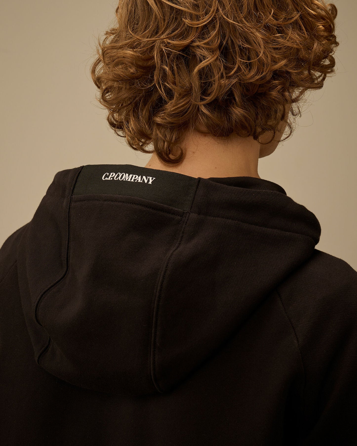Diagonal Raised Fleece Zip Hooded Lens Sweatshirt, BLACK